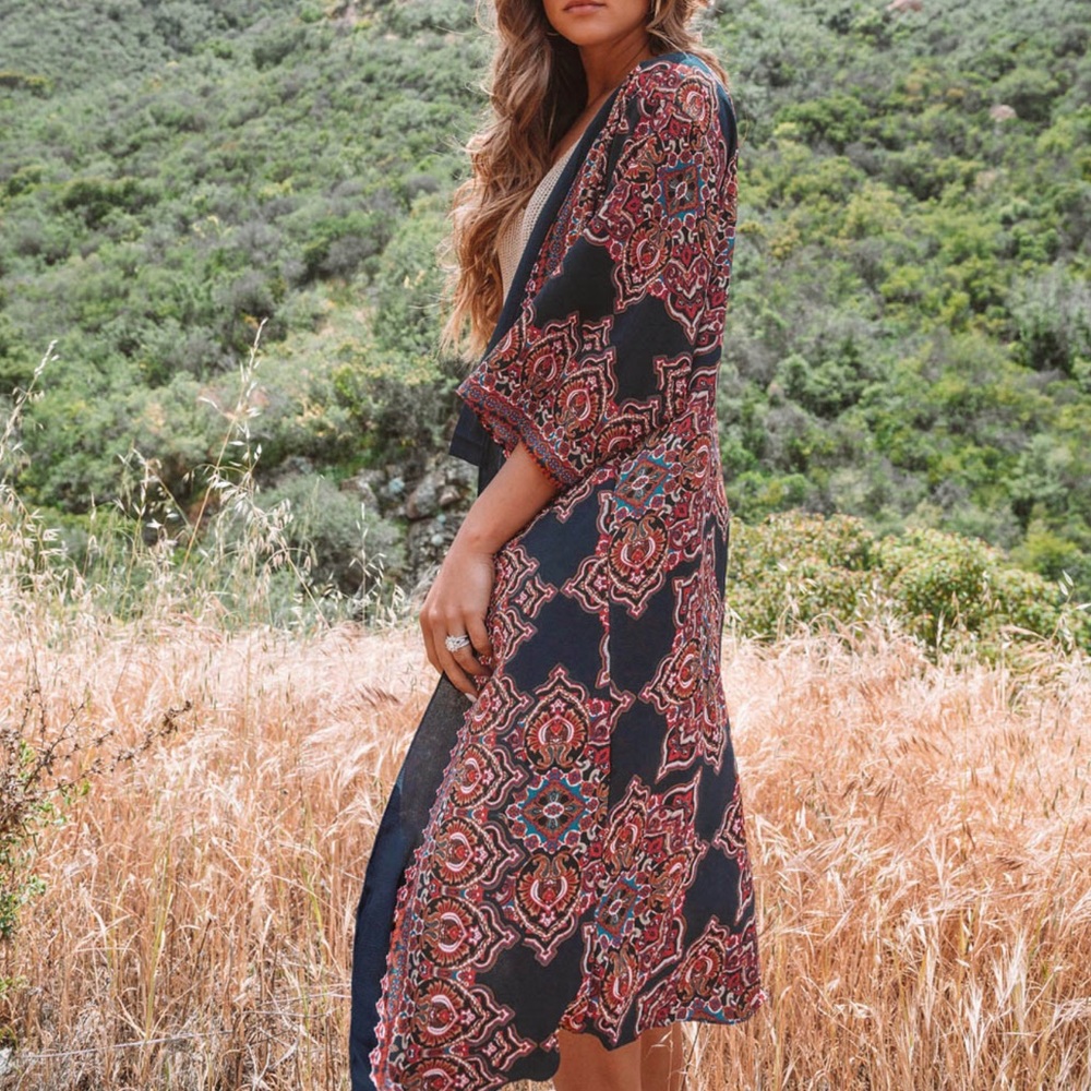 Beautiful BoHo style kimono top/wrap/cover - Picture 8 of 8